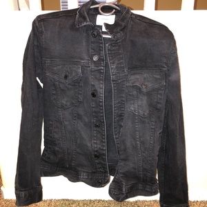 BLACK JEAN JACKET